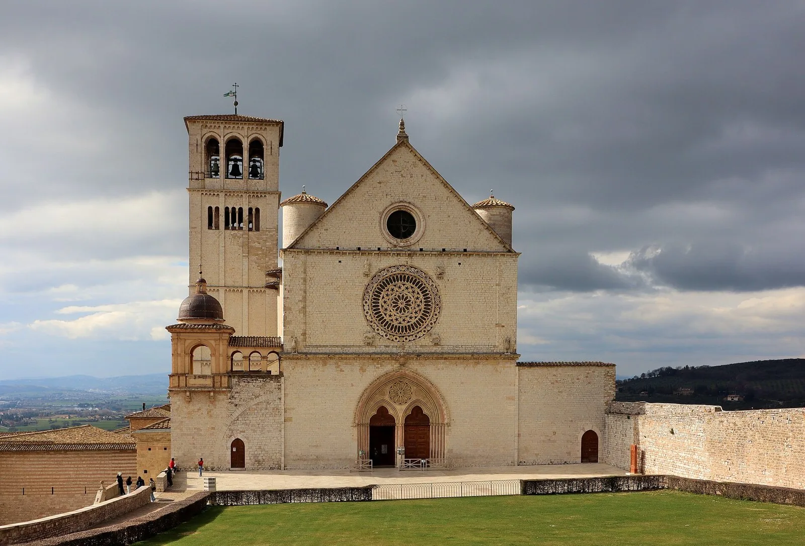 La Basilica di San Francesco, costruita dopo la morte del santo